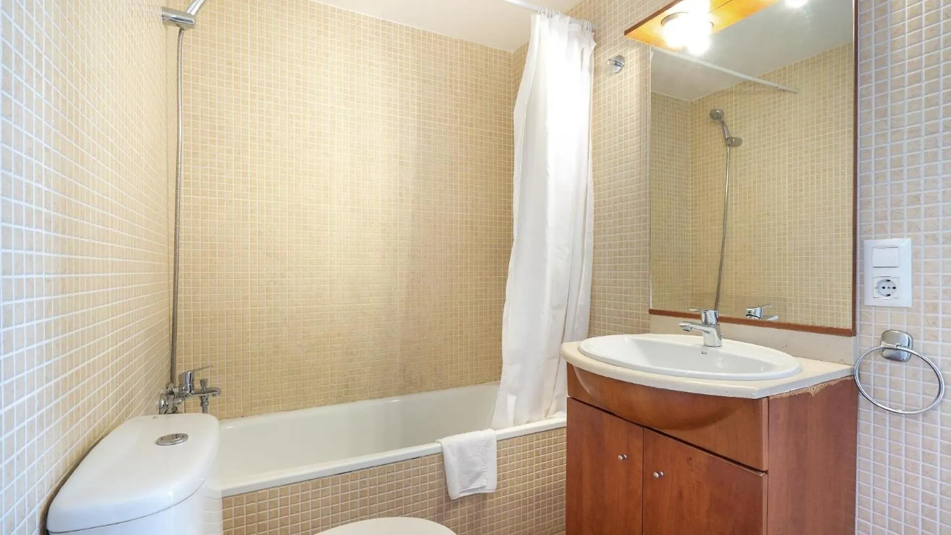 דירה Appartement In Castell-Platja D'Aro Mit Garten, Gemeinsamem Pool Und Terrasse